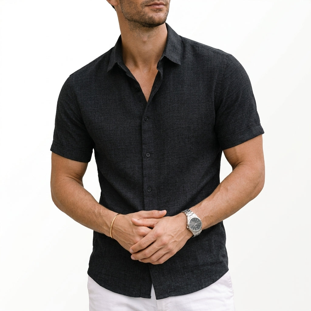 Men's black cotton shirt with short sleeves, tailored fit and structured spread collar