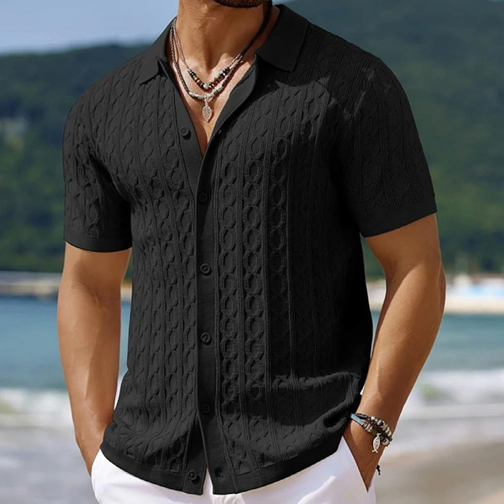 Men's black knitted shirt with short sleeves, textured knit pattern and lapel colla