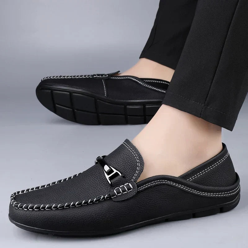 Men's black loafers with classic slip-on design for everyday and smart-casual wear