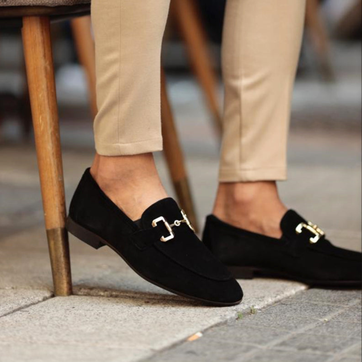 Men's black loafers with horsebit detail for smart casual outfits, business wear and evening occasions