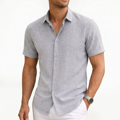 Men's grey cotton shirt with short sleeves, tailored fit and structured spread collar
